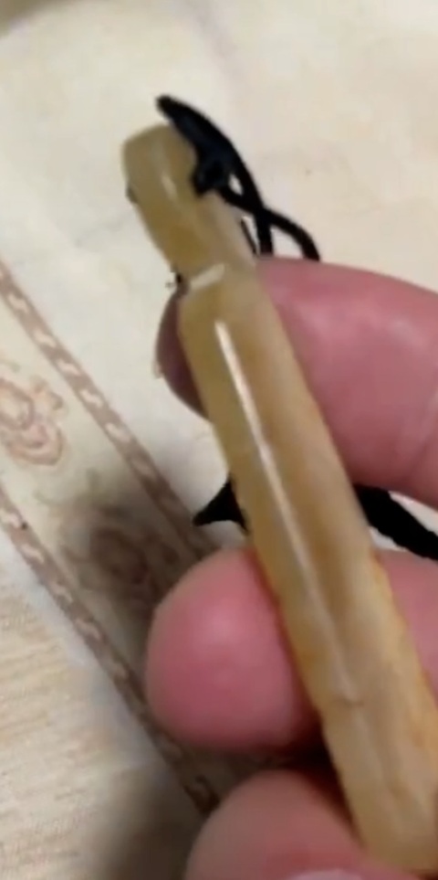 古玩玉器仿古做舊玉刀形件真品鑒賞圖