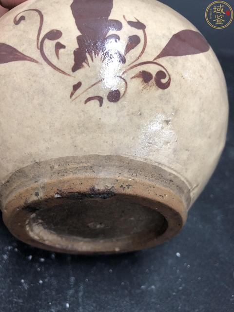 古玩陶瓷明代?黃釉花卉紋罐拍賣，當前價格2200元