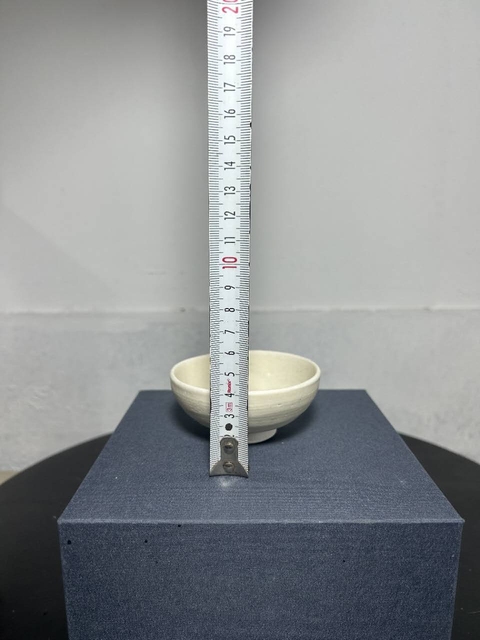 古玩陶瓷白釉茶碗真品鑒賞圖