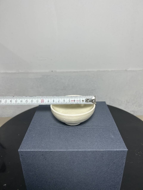 古玩陶瓷白釉茶碗真品鑒賞圖