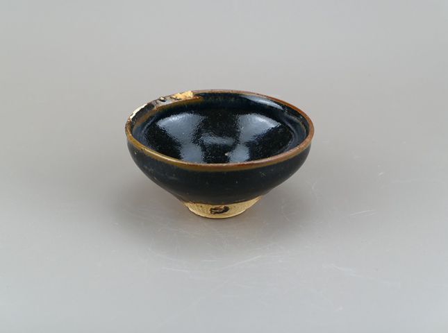 古玩陶瓷遇林亭窯烏金釉茶盞真品鑒賞圖