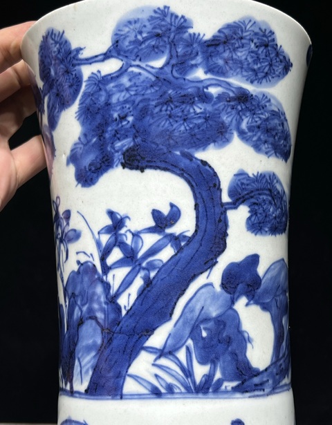 古玩陶瓷青花歲寒三友圖花觚真品鑒賞圖