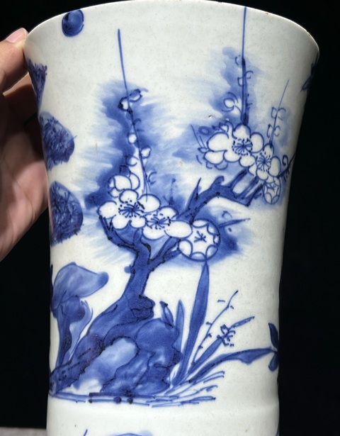 古玩陶瓷青花歲寒三友圖花觚真品鑒賞圖