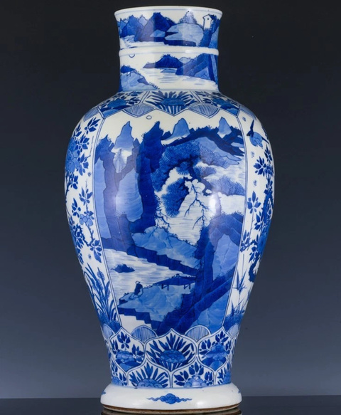 古玩陶瓷青花瓶真品鑒賞圖