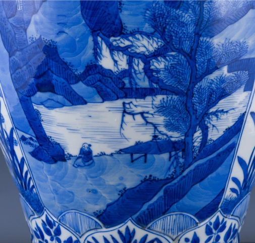 古玩陶瓷青花瓶真品鑒賞圖