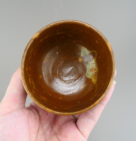 古玩陶瓷明末清初.紫金釉茶盞拍賣(mài),當(dāng)前價(jià)格33元