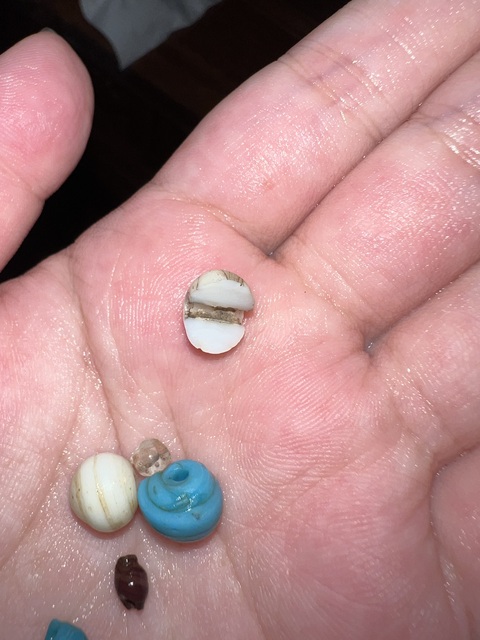 古玩玉器老琉璃珠真品鑒賞圖