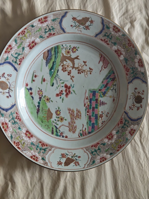古玩陶瓷超大雍正江西十景粉彩折沿盤拍賣,當前價格11000元