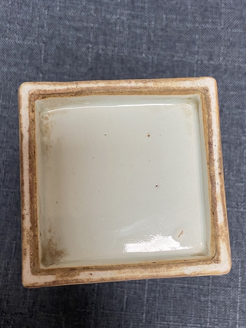 古玩陶瓷青花博古圖筆筒,注意品相真品鑒賞圖
