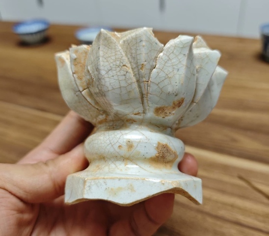 古玩陶瓷湖田窯蓮瓣紋香爐標(biāo)本真品鑒賞圖