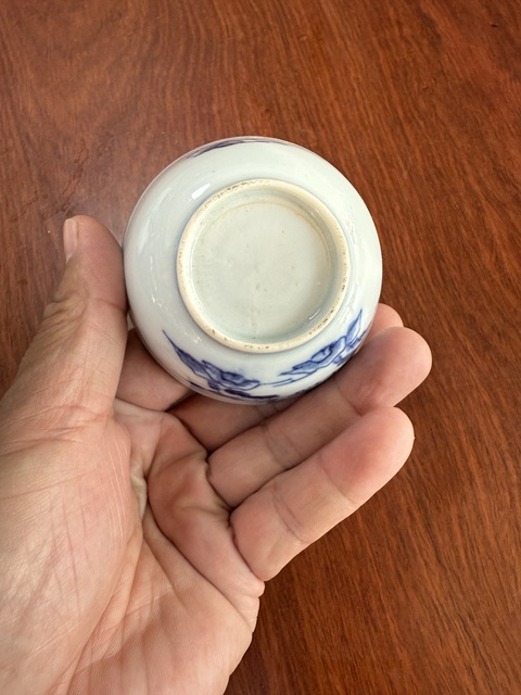 古玩陶瓷青花杯真品鑒賞圖