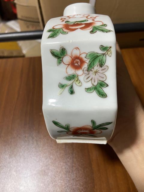 古玩陶瓷五彩龍紋茶葉罐真品鑒賞圖