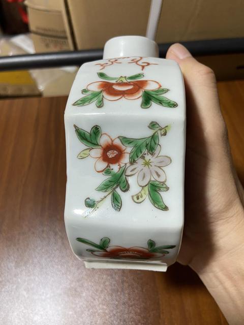 古玩陶瓷五彩龍紋茶葉罐真品鑒賞圖