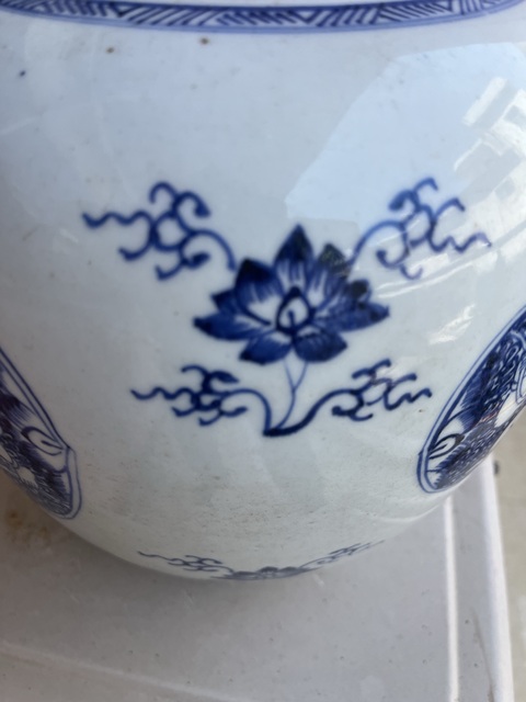古玩陶瓷連生貴子圖青花罐真品鑒賞圖