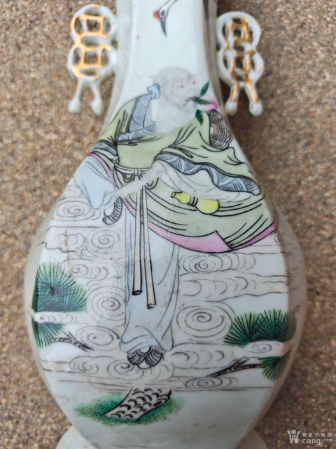 古玩陶瓷粉彩人物六棱瓶真品鑒賞圖