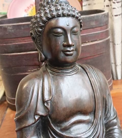 古玩雜項紅木雕刻的禪定釋迦牟尼佛真品鑒賞圖
