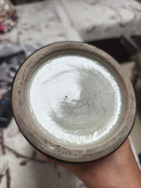 古玩陶瓷烏金釉描金觀音瓶真品鑒賞圖