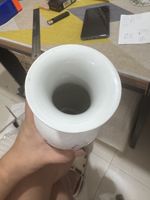 古玩陶瓷粉彩花卉紋觀音瓶真品鑒賞圖