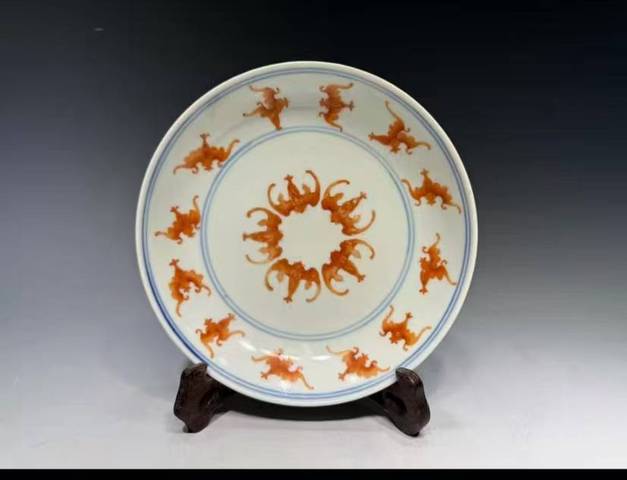 古玩陶瓷洪福齊天泛紅盤真品鑒賞圖