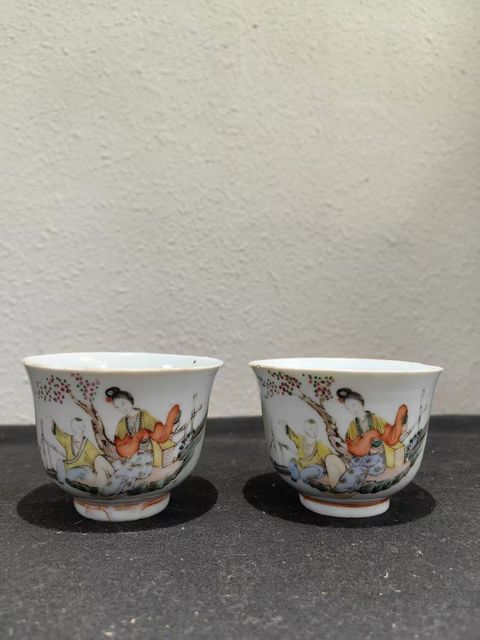古玩陶瓷三娘教子茶杯一對(duì)真品鑒賞圖