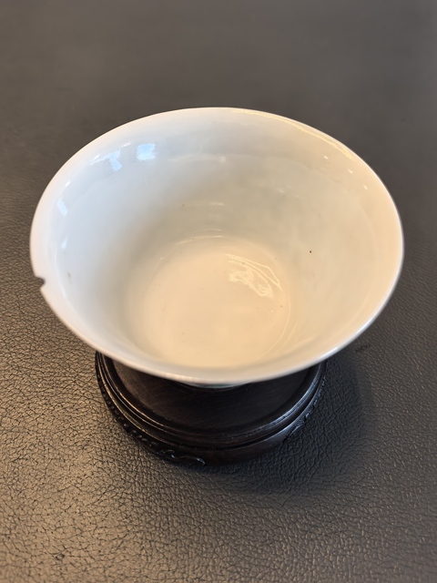 古玩陶瓷粉彩瓜瓞綿綿圖茶碗真品鑒賞圖