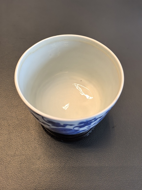 古玩陶瓷康熙翠毛藍青花纏枝花卉紋缸拍賣,當前價格1600元