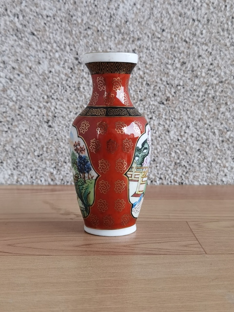 古玩陶瓷琵琶女彩瓷瓶拍賣,當(dāng)前價(jià)格120元