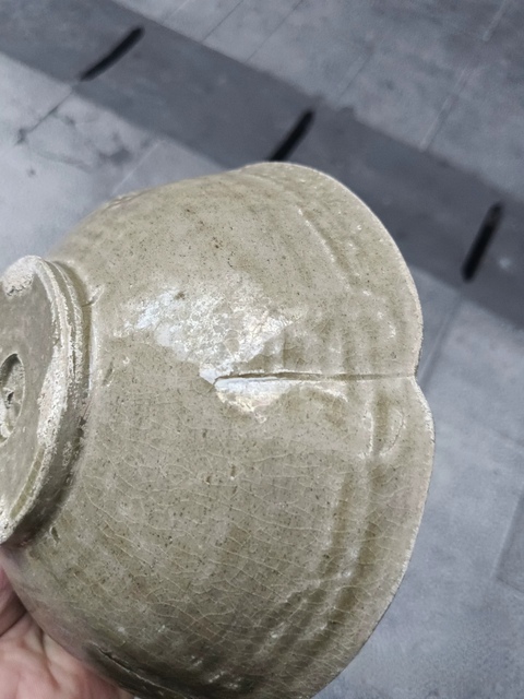 古玩陶瓷青釉花口碗真品鑒賞圖