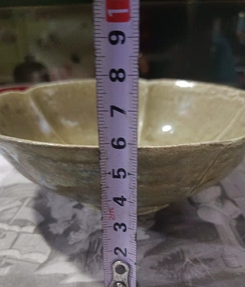 古玩陶瓷青釉花口碗真品鑒賞圖