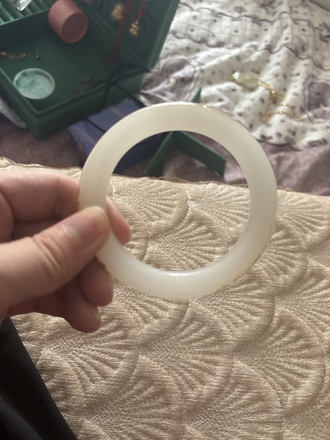 古玩玉器白玉手鐲真品鑒賞圖