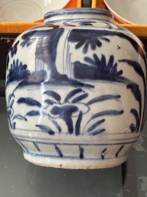 古玩陶瓷花鳥紋青花罐拍賣,當(dāng)前價格9800元