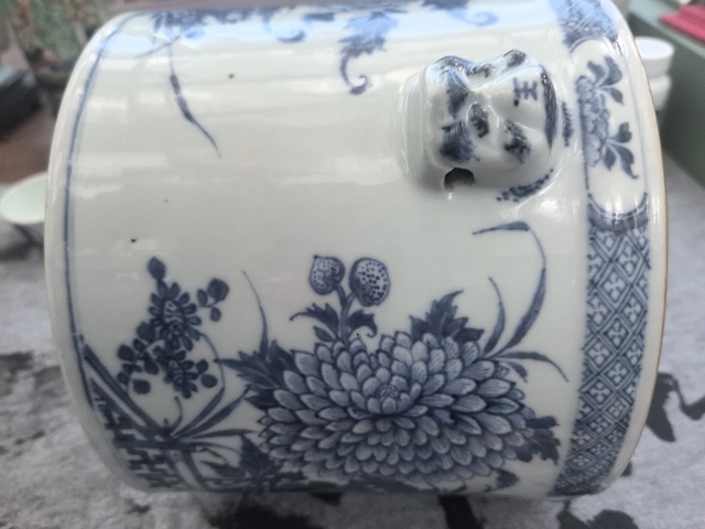 古玩陶瓷青花罐真品鑒賞圖