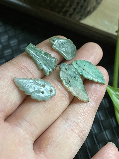 古玩玉器天然翡翠花片真品鑒賞圖