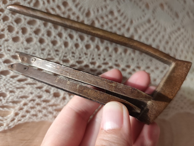 古玩銅器銅魚鎖真品鑒賞圖
