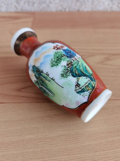 古玩陶瓷琵琶女彩瓷瓶拍賣,當(dāng)前價(jià)格120元