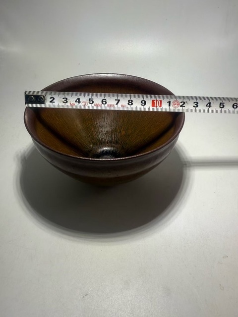 古玩陶瓷建窯兔毫深斗束口盞，疑似有修真品鑒賞圖