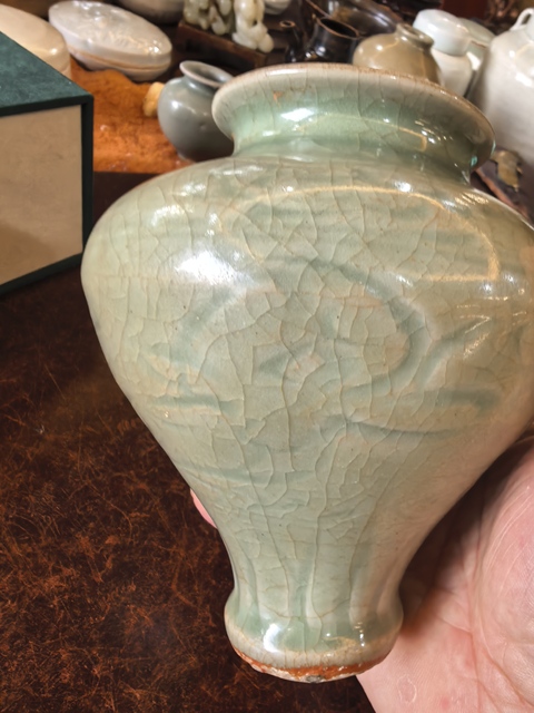古玩陶瓷元末明初龍泉窯小罐真品鑒賞圖