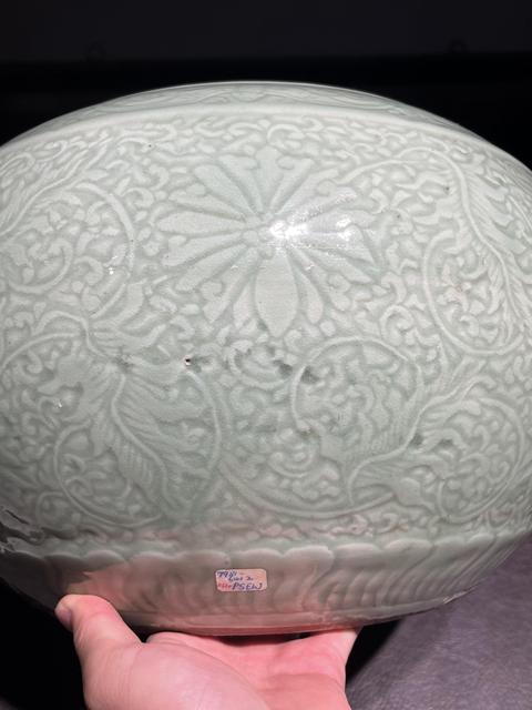古玩陶瓷豆青釉水呈真品鑒賞圖