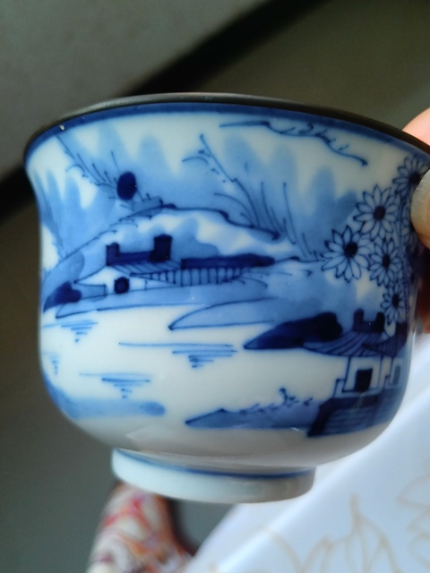 古玩陶瓷青花人物故事紋杯真品鑒賞圖
