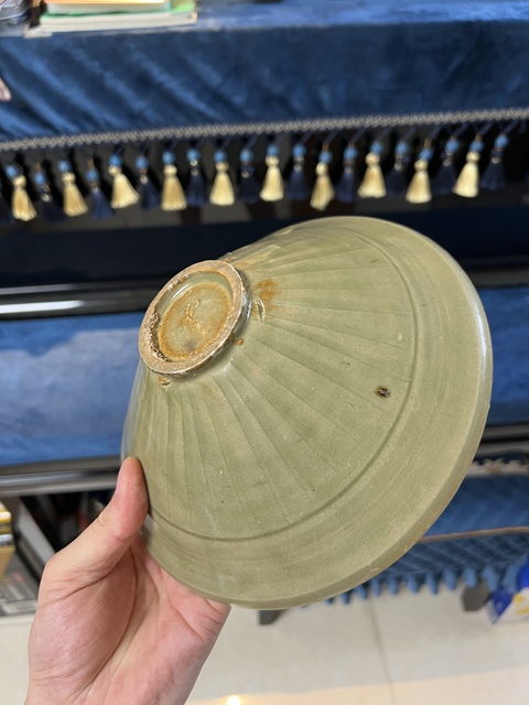 古玩陶瓷耀州窯菠蘿牡丹碗真品鑒賞圖