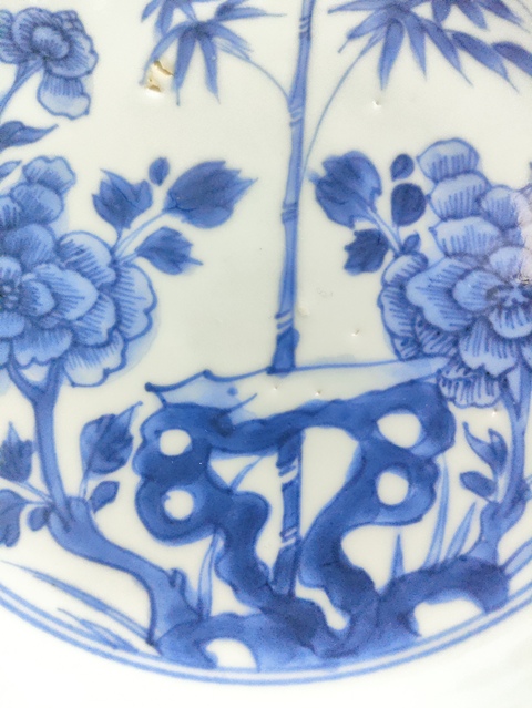 古玩陶瓷青花盤真品鑒賞圖