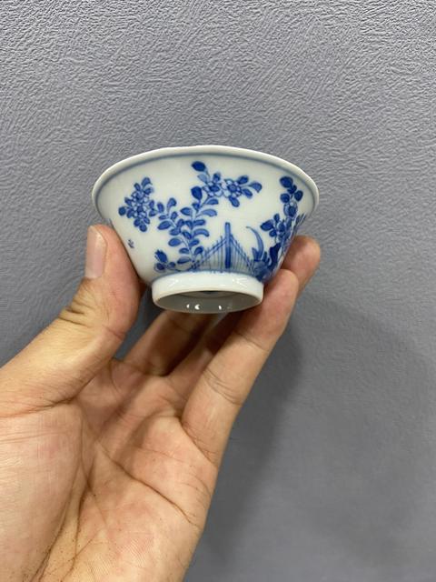 古玩陶瓷青花杯真品鑒賞圖