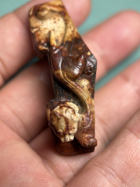 古玩玉器漢代螭龍紋劍格拍賣,當前價格56800元