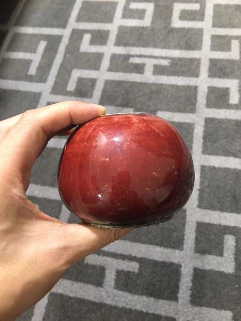 古玩陶瓷郎紅釉水盂真品鑒賞圖