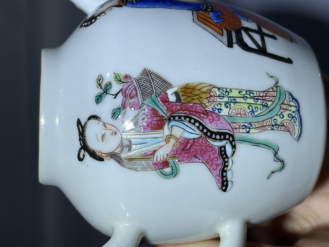 古玩陶瓷粉彩壺真品鑒賞圖