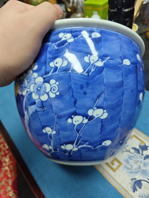 古玩陶瓷青花留白冰梅紋缸拍賣,當(dāng)前價(jià)格2800元