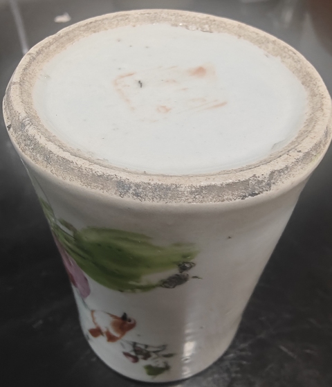 古玩陶瓷民國粉彩花鳥筆筒真品鑒賞圖