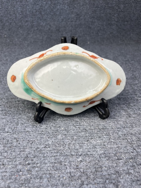 古玩陶瓷粉彩花卉紋小供盤真品鑒賞圖