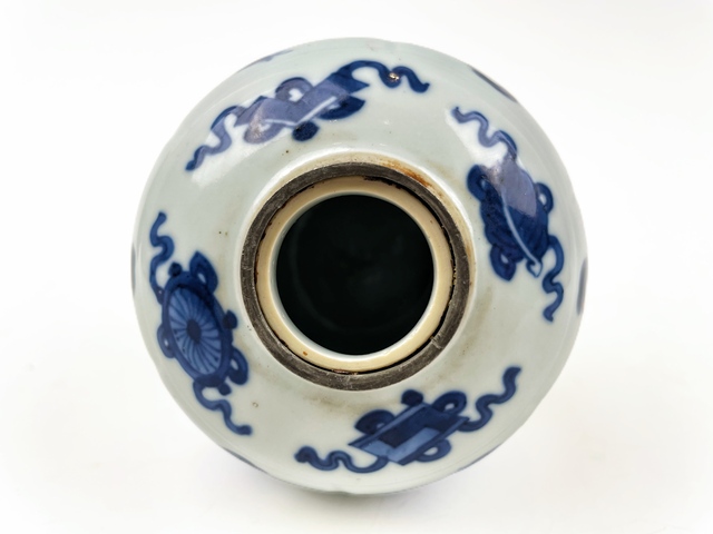 古玩陶瓷清康熙·青花四美圖瓜棱罐拍賣,當前價格5940元