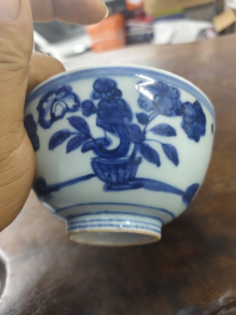 古玩陶瓷明晚期 青花花卉紋碗真品鑒賞圖